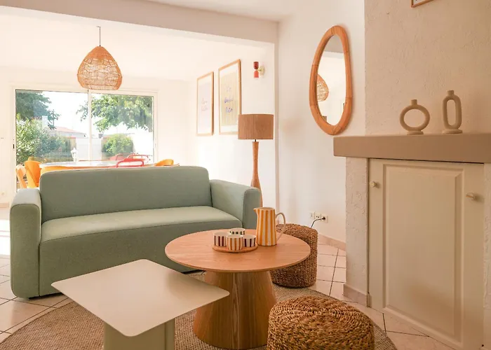 Tres Belle Maison Avec Exterieur - Quartier - 4 8 Personnes La Chaume